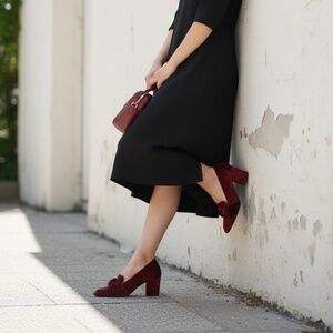 Bella Vita Gala II Red Velour Damask Embossed Pointed Toe Bow Block Heel,‎ 11W